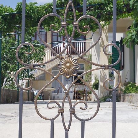 Bougainvillea Apartments Μακάρσκα Εξωτερικό φωτογραφία