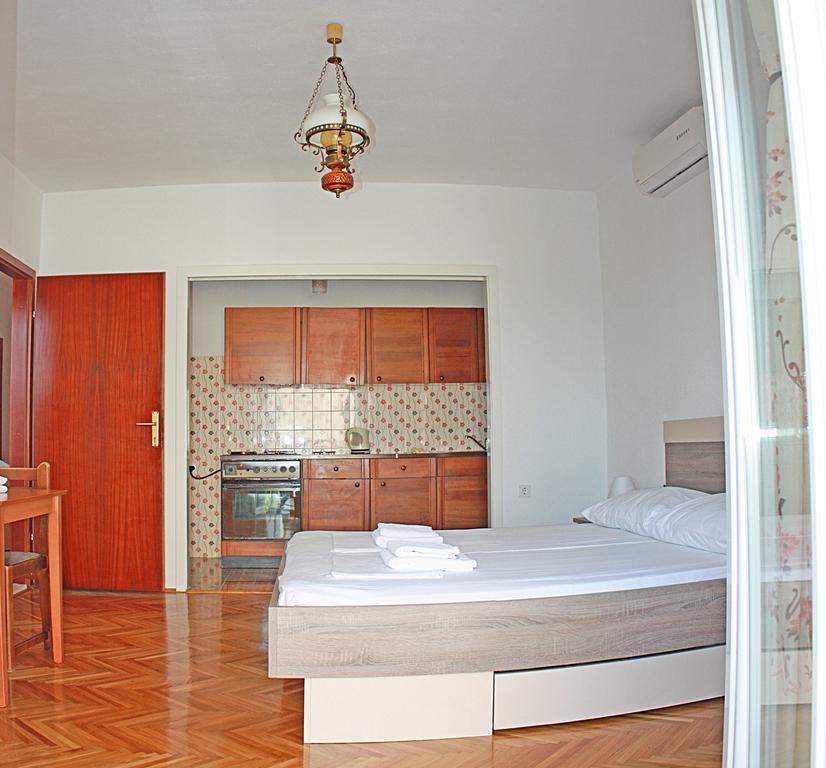Bougainvillea Apartments Μακάρσκα Εξωτερικό φωτογραφία